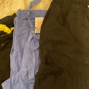 Misc used size medium scrub pants